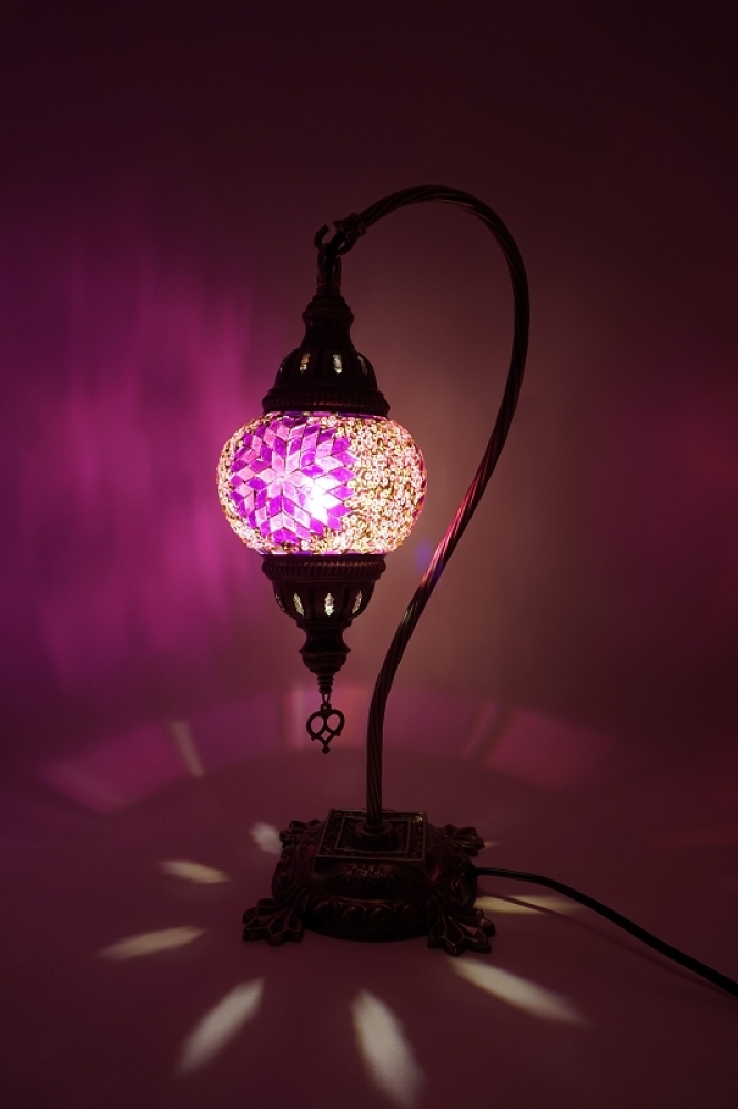 Mosaiklampe Schwanenhals, lila, Blumenmuster, mittelgroß